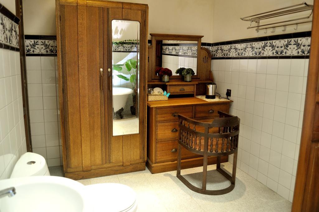 Yong Yi Yuen Guesthouse Джорджтаун Номер фото