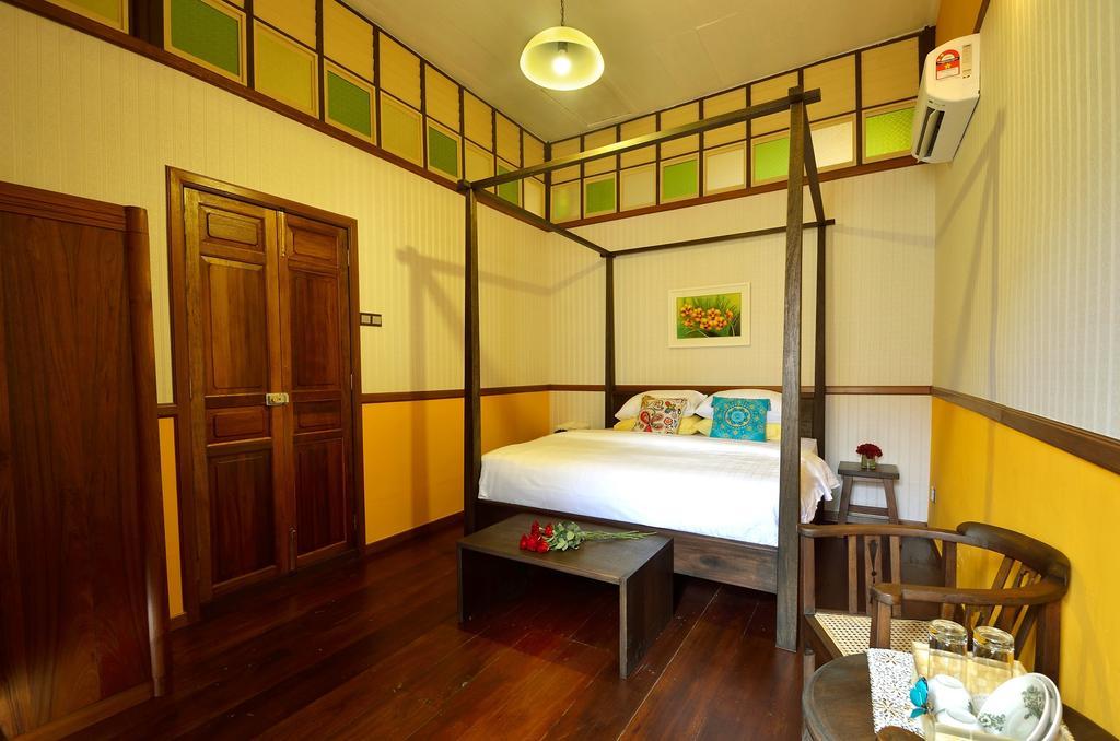 Yong Yi Yuen Guesthouse Джорджтаун Номер фото