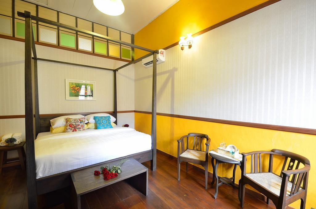 Yong Yi Yuen Guesthouse Джорджтаун Номер фото